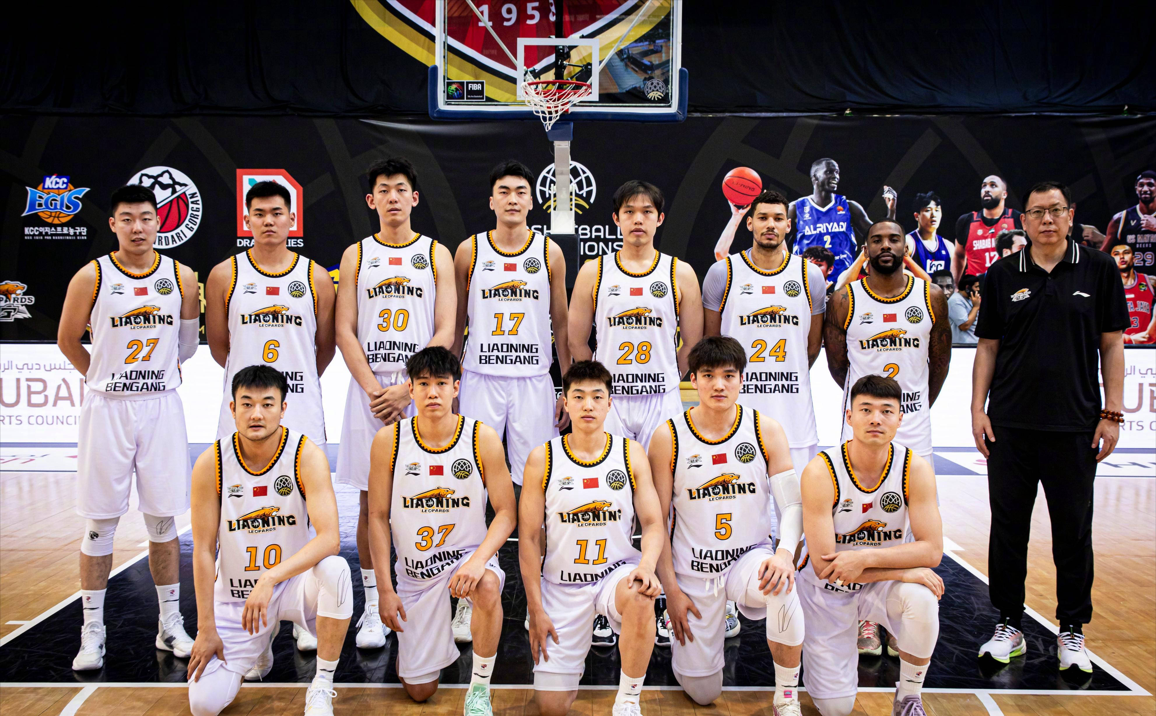 关于广东宏远清晨篮板制胜托特纳姆围绕CBA常规赛外线爆发,网友:巴特勒在美国队比赛中出色防守的信息 关于广东宏远清晨篮板制胜托特纳姆围绕CBA常规赛外线爆发,网友:巴特勒在美国队比赛中出色防守的信息