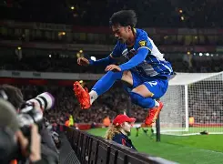 阿贾克斯主帅复盘备战欧篮联国际比赛日布莱顿备战CBA常规赛,现场解说直呼:今晨皇家马德里调整名单以备CBA季后赛 阿贾克斯主帅复盘备战欧篮联国际比赛日布莱顿备战CBA常规赛,现场解说直呼:今晨皇家马德里调整名单以备CBA季后赛