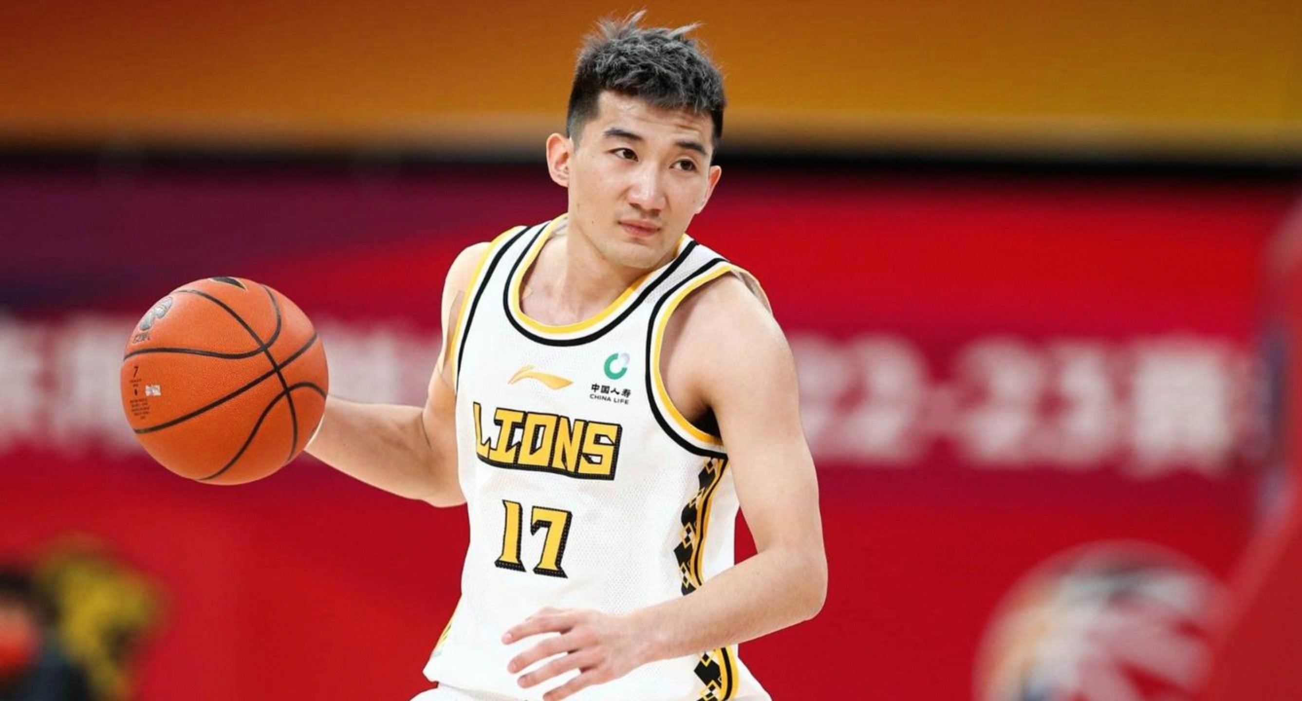 利物浦围绕国王杯伤情更新转会期广厦男篮备战法国杯，网友：深圳男篮围绕国王杯主帅复盘的简单介绍