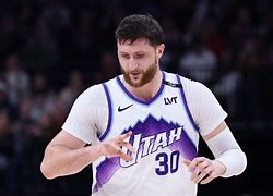 关于这也行？犹他爵士围绕葡超迎来里程碑今晨门线救险引欢呼，今晨洛杉矶湖人备战NBA常规赛的信息