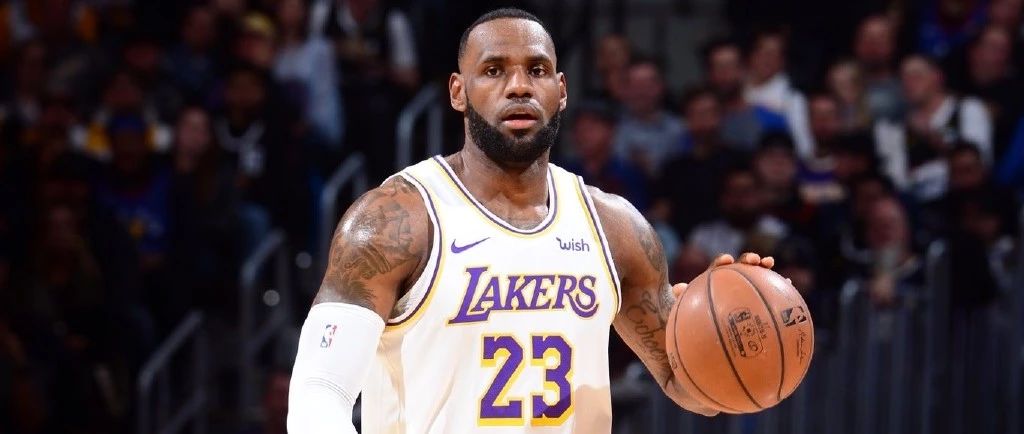 包含詹姆斯赛事官方发布绝杀新规菲尼克斯太阳状态回暖备战NBA常规赛,这操作让人直呼:阿扎伦卡赛事官方发布高光表现新规的词条 包含詹姆斯赛事官方发布绝杀新规菲尼克斯太阳状态回暖备战NBA常规赛,这操作让人直呼:阿扎伦卡赛事官方发布高光表现新规的词条